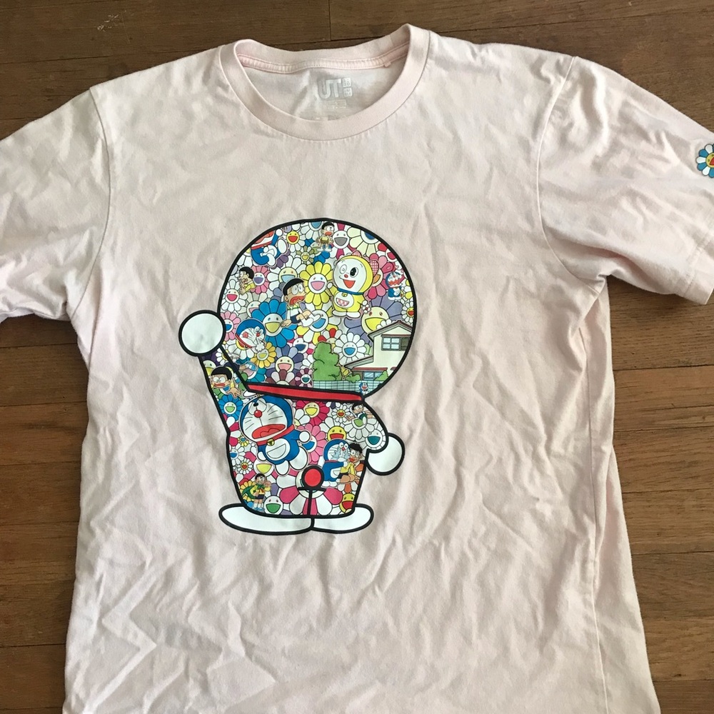 Doraemon Takashi Murakami UNIQLO T-shirt Pink flower size small